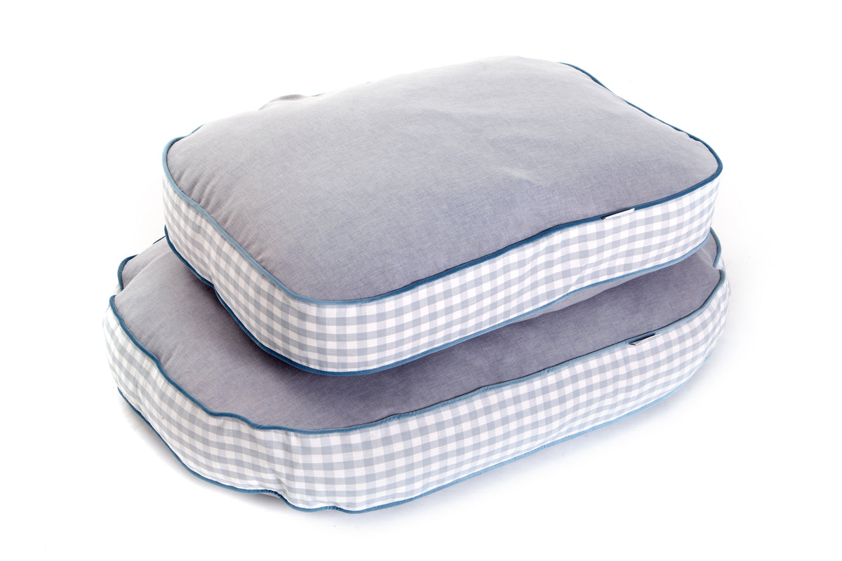 Sarsden Oval Dog Cushion Hugo & Otto