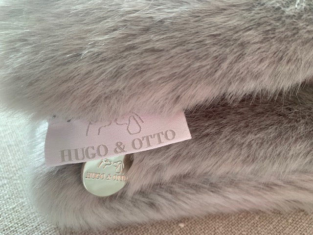 
                  
                    Augustus Luxury Faux Fur Blanket
                  
                