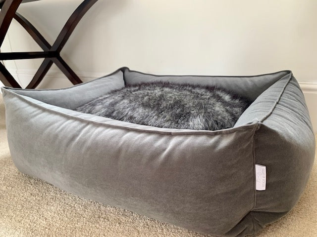 
                  
                    Otto Bolster Dog Bed
                  
                