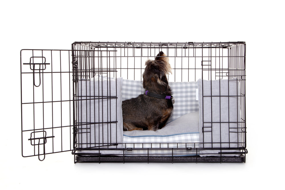 Great Tew Dog Crate, Luxury Mattress & Bumper Set By Hugo & Otto